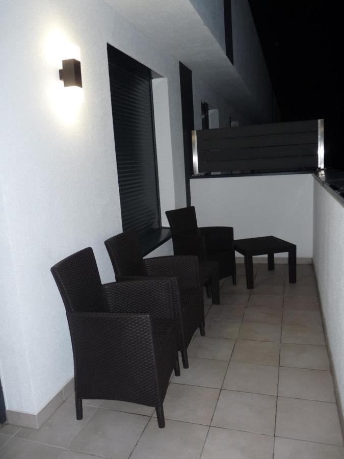 Apartament W Centrum Ciechocinka 切霍齐内克 外观 照片
